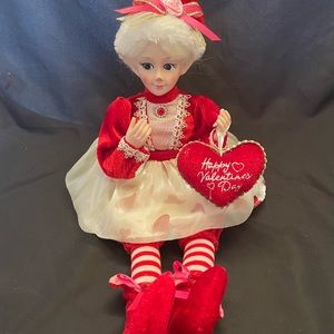 New Cynthia Rowley Heart Dress Valentine Elf Posable